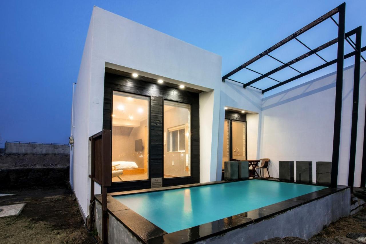 Aqua Beautique Poolvilla Czedżu Zewnętrze zdjęcie