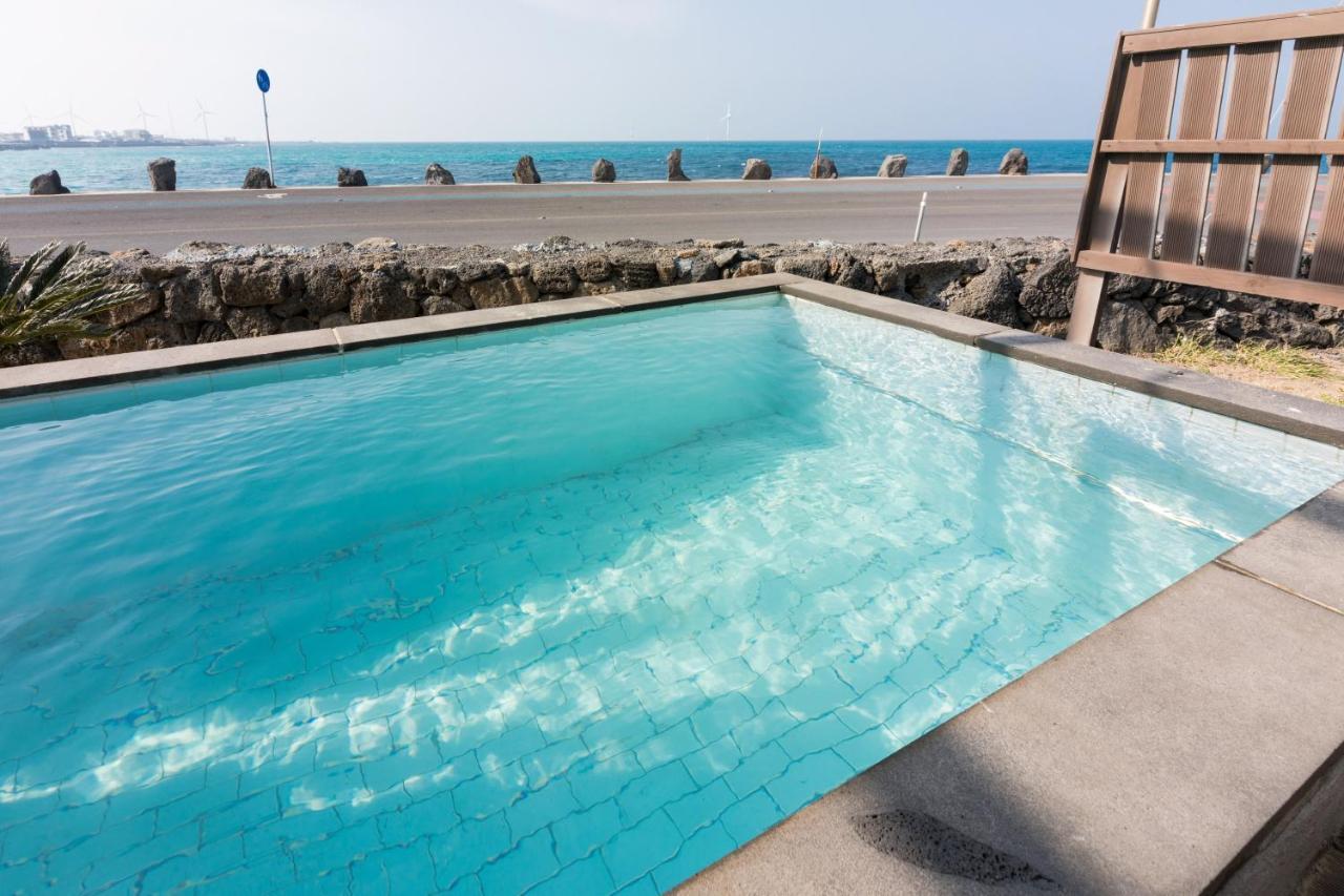 Aqua Beautique Poolvilla Czedżu Zewnętrze zdjęcie